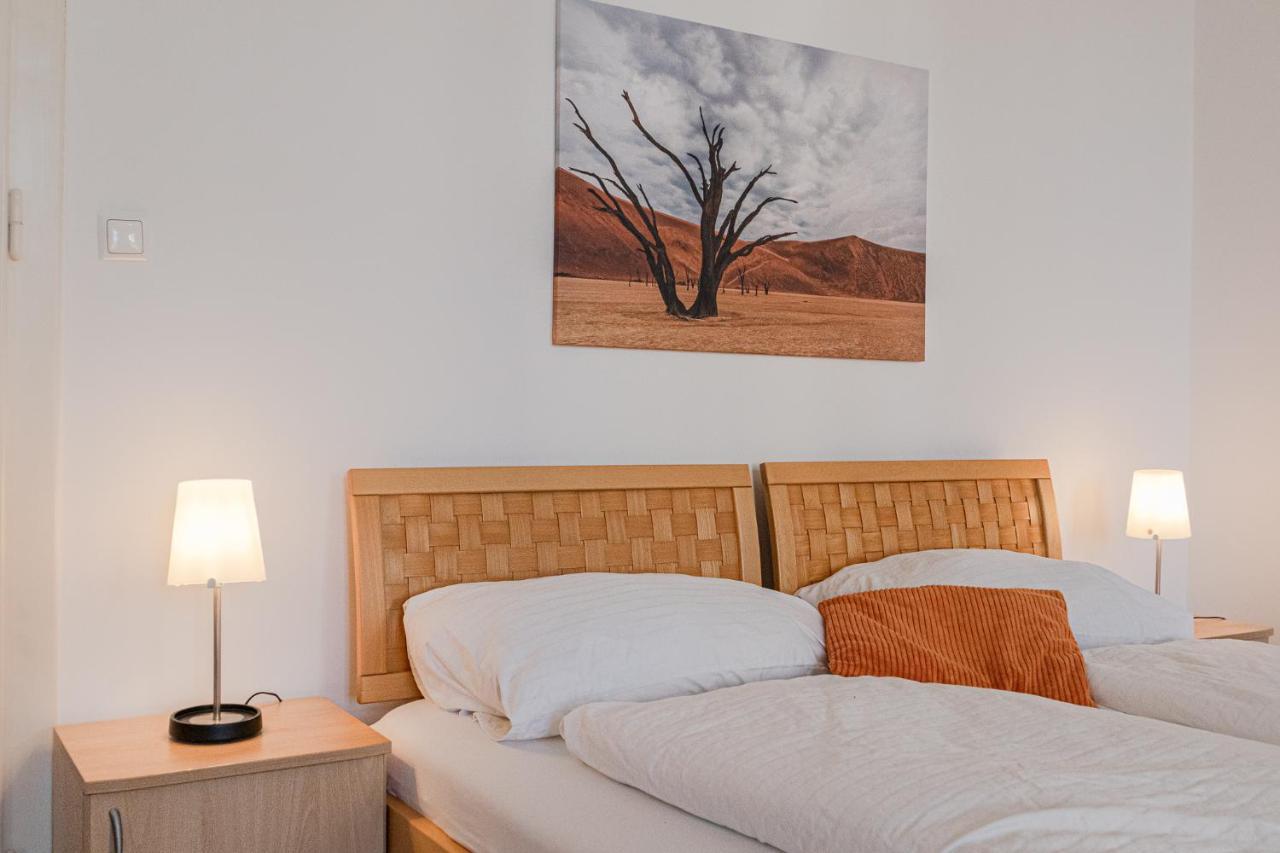 Special Vintage Viennese Apartment - 12Min F Downtown Екстер'єр фото